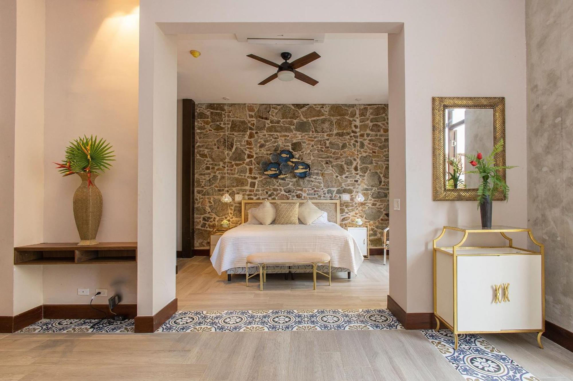 Appartamento La Fontana Amplia Apartasuite- Piscina 102 *
